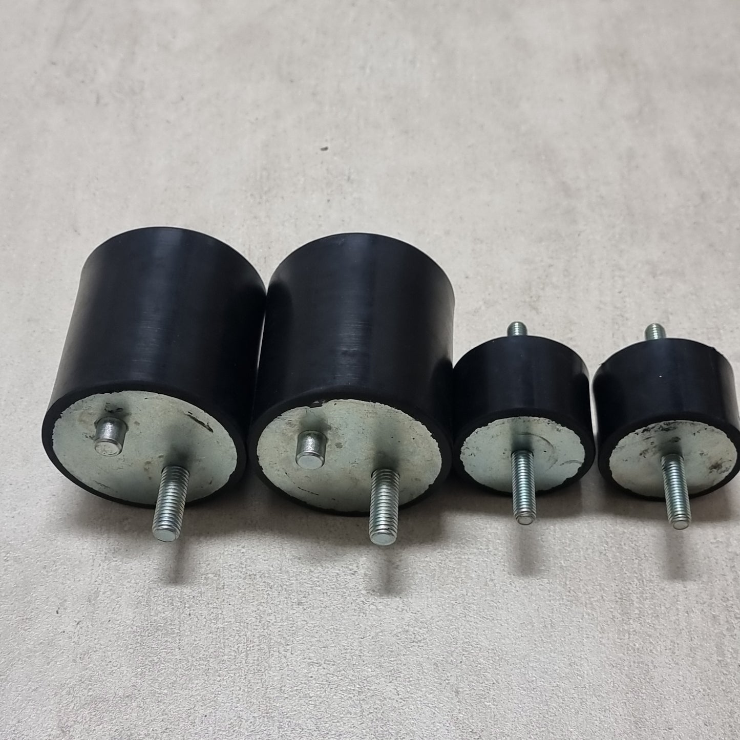 E36 & E46 heavy duty rubber eccentric engine mounts