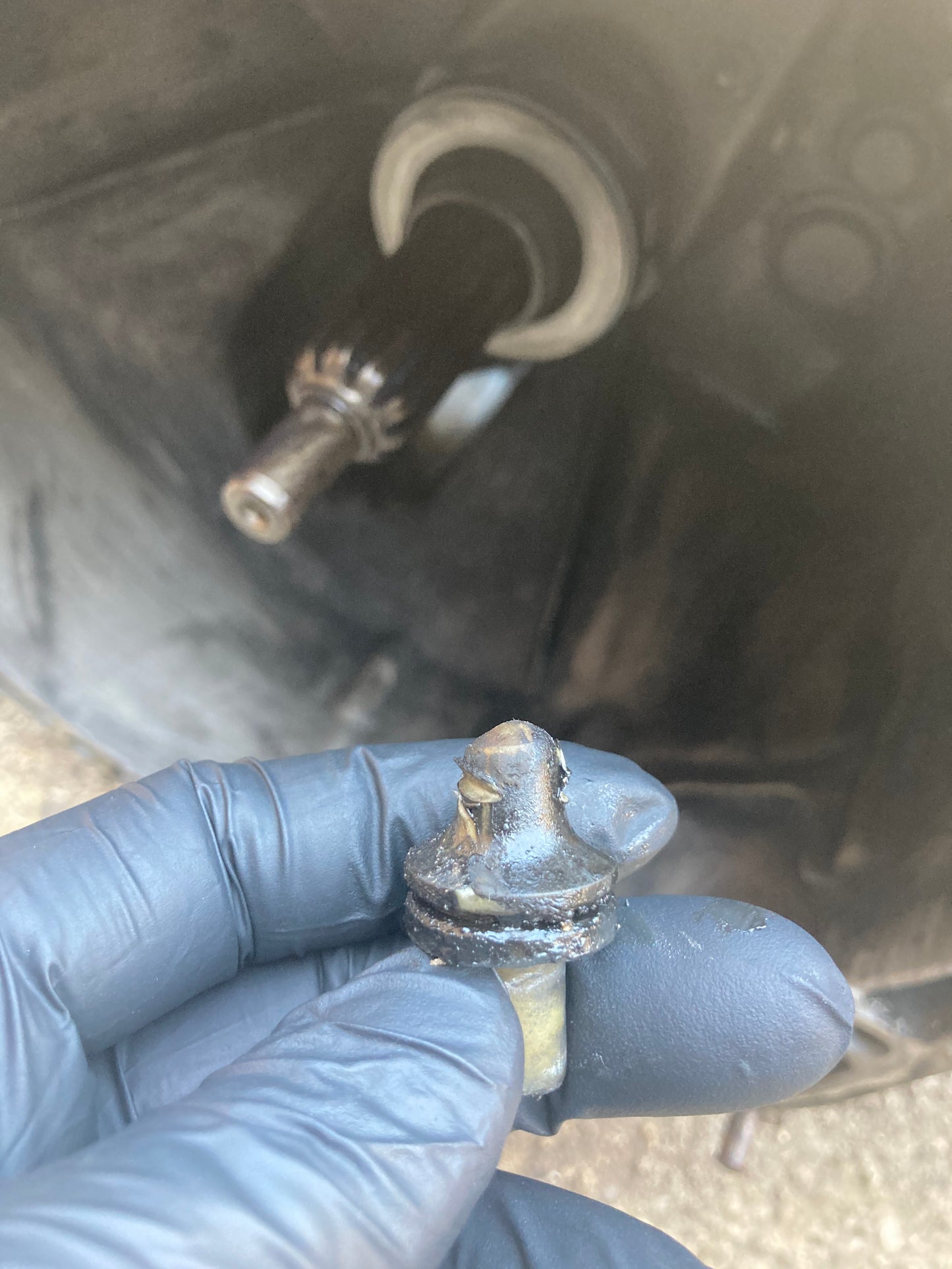 Steel clutch fork pivot pin