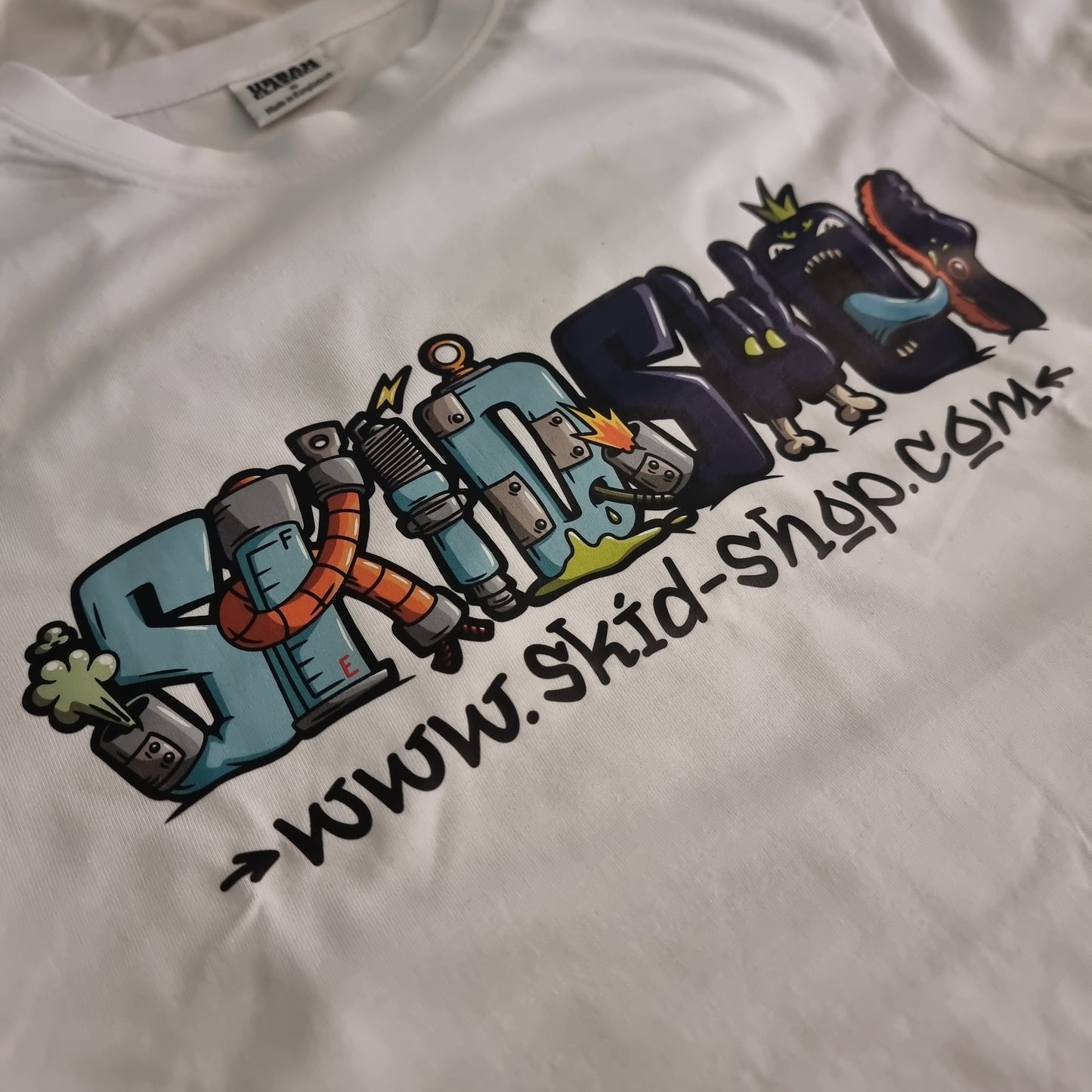 NEW SkidShop funky t-shirt