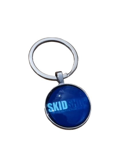 Skidshop simple&smol metal keychain