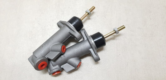 Brake master cylinder