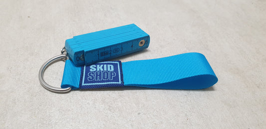 SKIDSHOP signature key chain